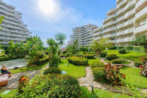 Zahrada ubytování Benalbeach Smart Suite