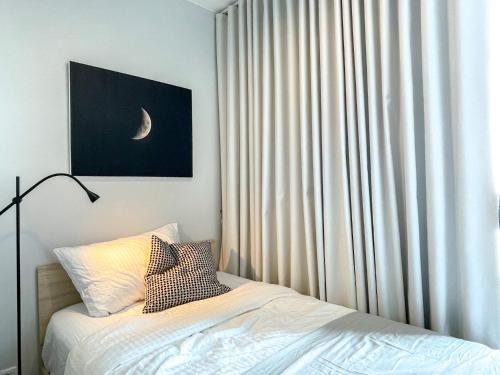 Φωτογραφία από το άλμπουμ του Srinakarin Lasalle 2 BR Bangkok σε Bangna