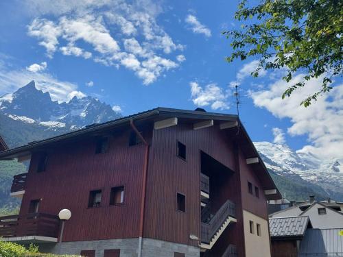 Chamonix: Charmant 2 pièces avec parking proche centre - FR-1-517-66 photo 9