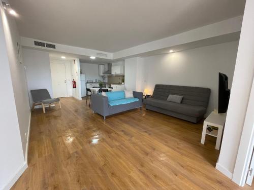 Gallery image of Apartamentos con terraza frente al mar by Color Flats in Canet de Berenguer