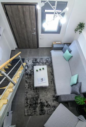 Dimosthenis_Loft1