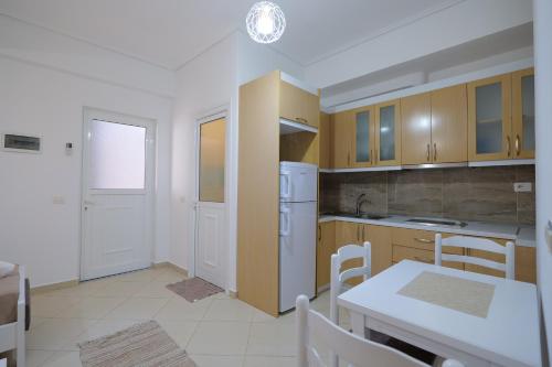 Imagen de la galería de Empo Hotel, en Ksamil