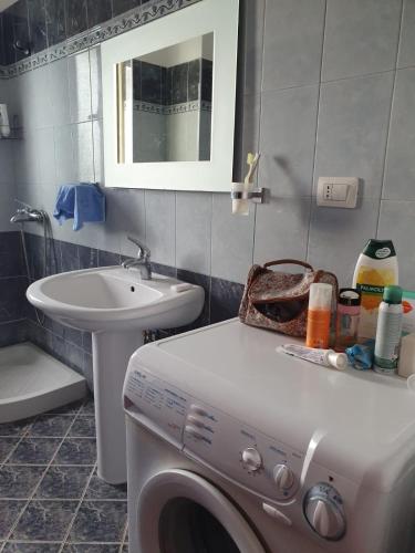 Summer house Saranda - Image 4