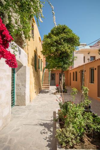 Lindas Convent Garden Home 2