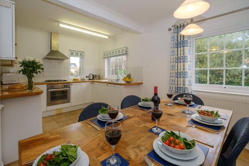 Annie's House – Photos 3