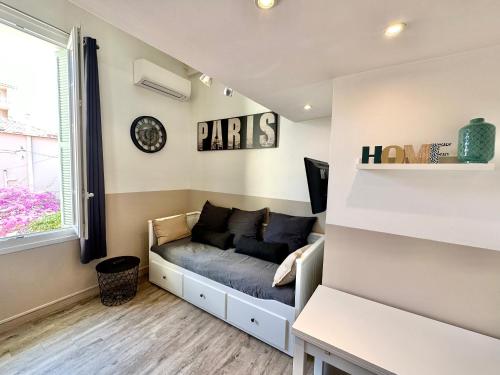 Studio avec Clim à 100m plage - 15min centre ville