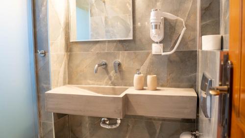 Gallery image of Alexandros Hotel Apartments in Vourvourou