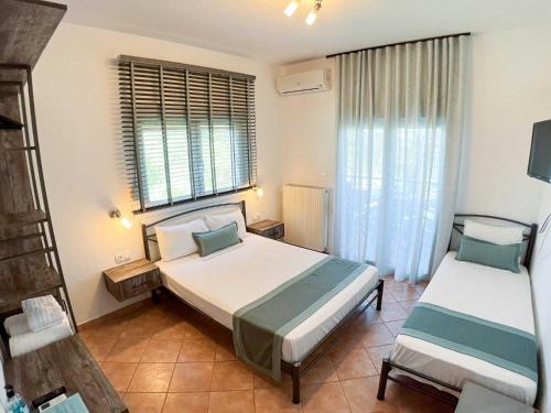Gallery image of Alexandros Hotel Apartments in Vourvourou