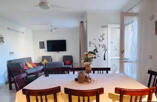 Chalet with Garden near Marina North Coast