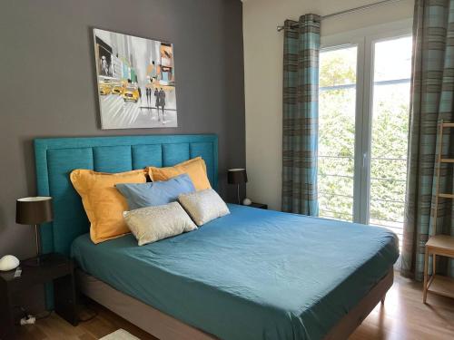 Photo de la galerie de l'établissement Villa contemporaine avec piscine, à Marseille