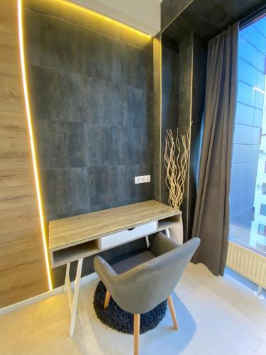 Posezení v ubytování New Double Room Luxury Apartment in the Center