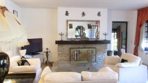 Spectacular Andalusian Villa Linda Vista Playa - Big Private Pool, BBQ & 2 Parking
