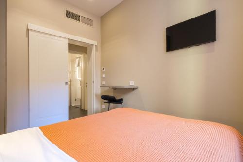 Golden Suite by Studio Vita photo 22