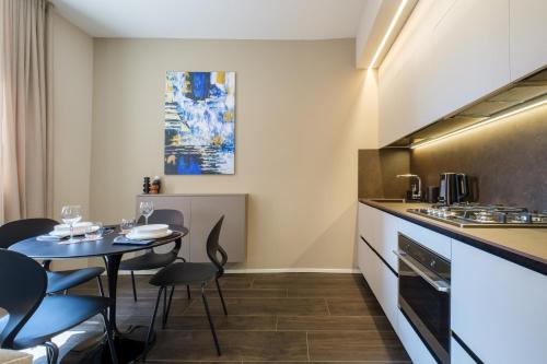 Golden Suite by Studio Vita photo 11