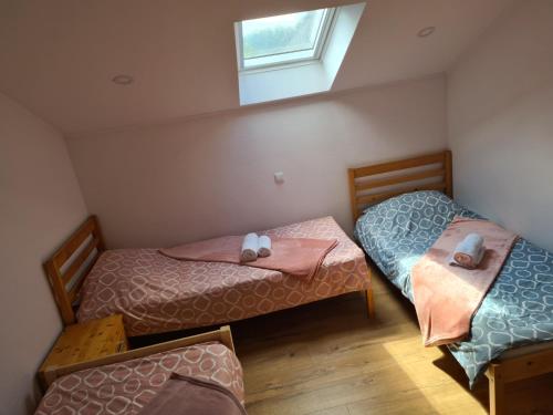  Holiday Home Faruk -  Room  picture :   Tea/Coffee maker    Shower    TV                           