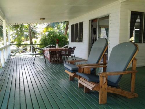 Ruang duduk di Daku Resort