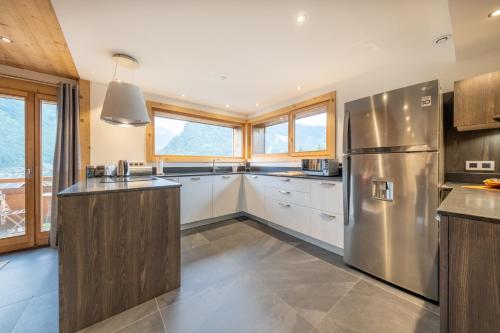 Dapur atau dapur kecil di Appartements Chalet Le Fornay