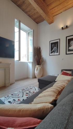 Le Florian - Somptueux T3 à 50 m du Vieux Port photo 15
