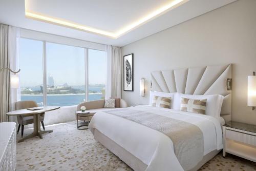 The St. Regis Dubai, The Palm Image