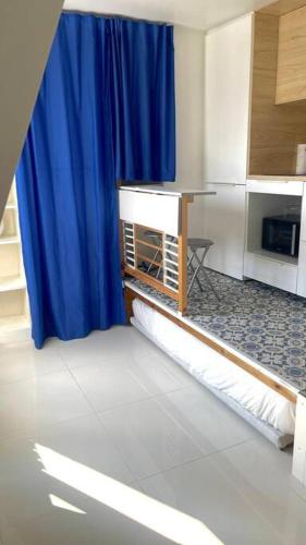 Photo de la galerie de l'établissement *Blanche Pigalle* - Studio calme Paris centre, à Paris