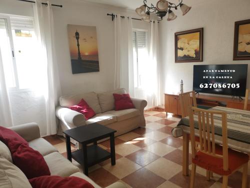 Apartamento en la Caleta con ascensor