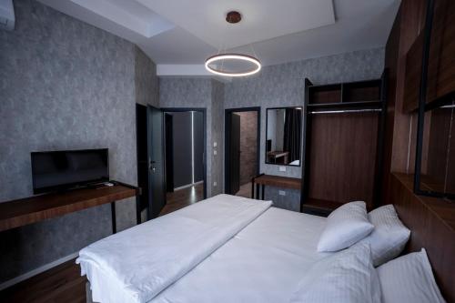 Φωτογραφία από το άλμπουμ του GRIFFON BAR FOOD APARTMENTS σε Struga
