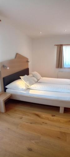 Krevet ili kreveti u jedinici u objektu Apartment Auszeit - Sommercard inklusive
