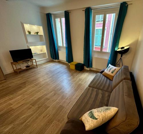 Romantique - NeaSpace Vieux Nice