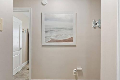 Φωτογραφία από το άλμπουμ του 33rd Unit 1 Beachbound Parking 2 Blocks to the Beach σε Brigantine