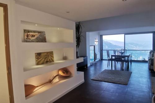 Gallery image of Villa with unique & breathtaking view over Sea, Monte-Carlo, Italy & Alps in La Turbie