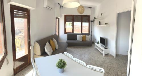 Fotografie z fotogalerie ubytování Luminoso piso de tres habitaciones en pleno centro v destinaci Benicàssim