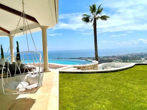 Luxury Sea View Villa in Marbella