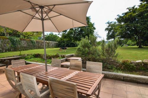 Galeriebild der Unterkunft Casona con gran jardín in Camargo