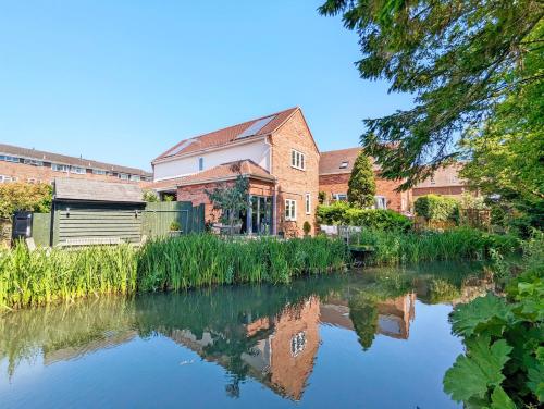 Gambar di galeri bagi Moorhen Lodge di Wickham