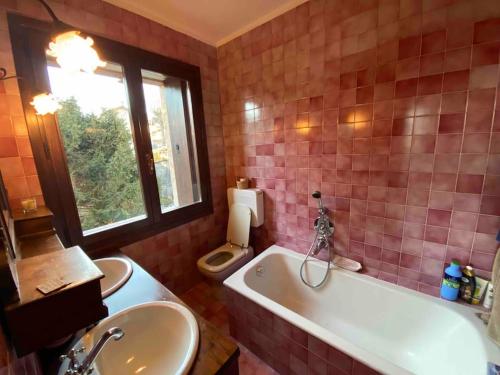 Een badkamer bij Casa incantevole di Montagna con vista mozzafiato