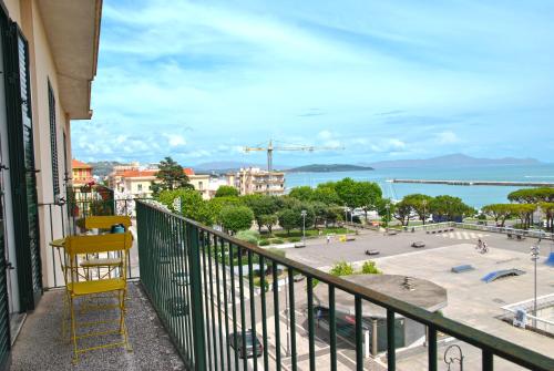 Casa Azzurra sea view flat