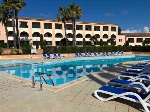 Appartement, 60m2, 6 couchages avec piscines à Marine de Bravone, Linguizetta, résidence Sognu Di mare Corse