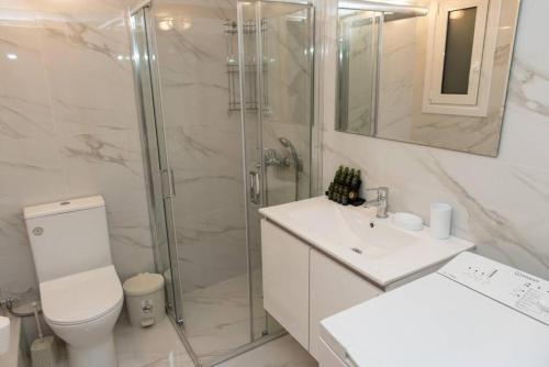 Renovated spacious flat 7min to subway station-(ΝIK_A)