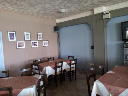 Restaurace v ubytování Akrogiali
