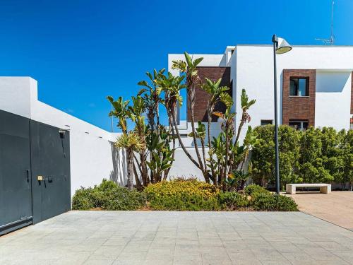 Fontanilla 58 Casa Lucia with pool and garage at Playa Conil