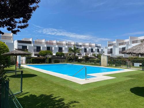 Fontanilla 58 Casa Lucia with pool and garage at Playa Conil