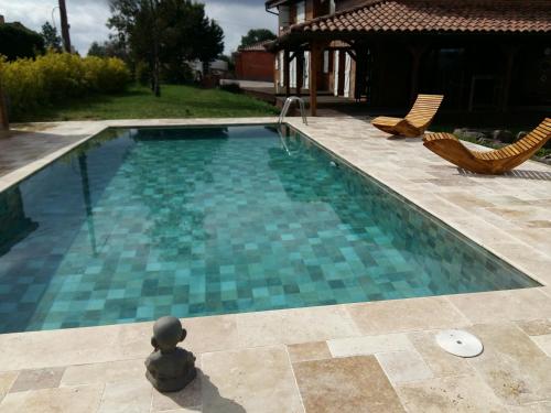 Photo de la galerie de l'établissement Chalet bois ALBI, à Albi