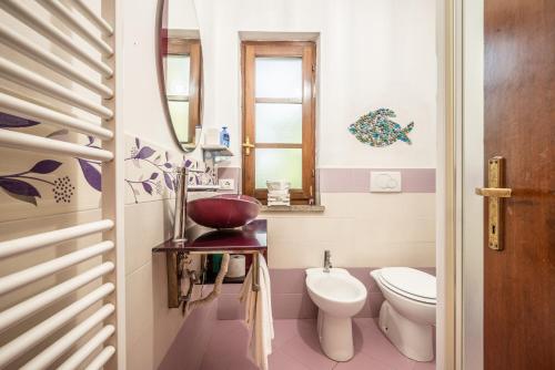 Ένα μπάνιο στο Villa Santa Gabriella