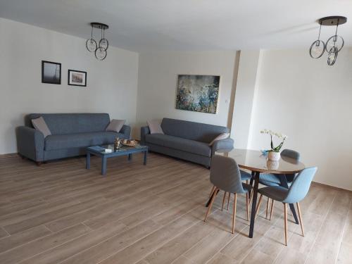 Gallery image of Pine Lodge in Kavala