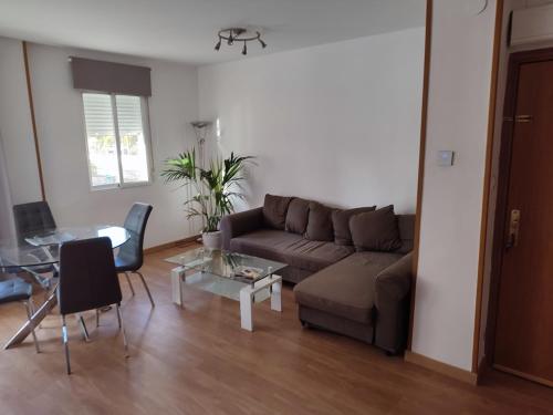 Billede fra billedgalleriet på Bedroom to rent in the beach i Valencia