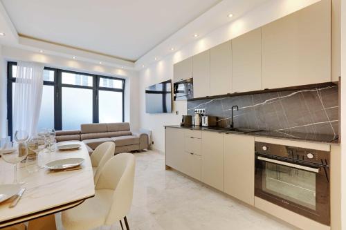 Beautiful 1BR6P - Montorgueil RDC
