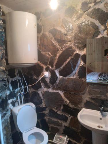 Ein Badezimmer in der Unterkunft Stone House marexi