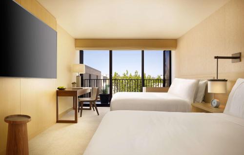 Ein Bett oder Betten in einem Zimmer der Unterkunft Nobu Hotel Palo Alto