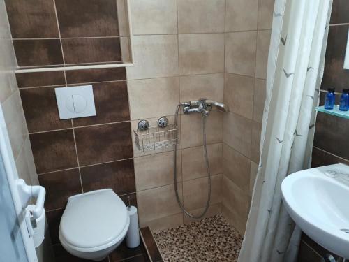 Gallery image of Calypso Beach Hotel in Paralia Katerinis