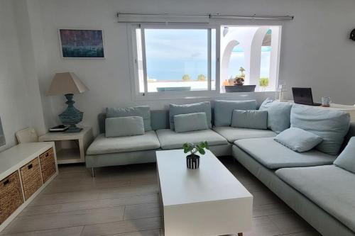 Zdjęcie z galerii obiektu ATICO con vistas al mar a 100 metros de la playa w mieście Torre de Benagalbón